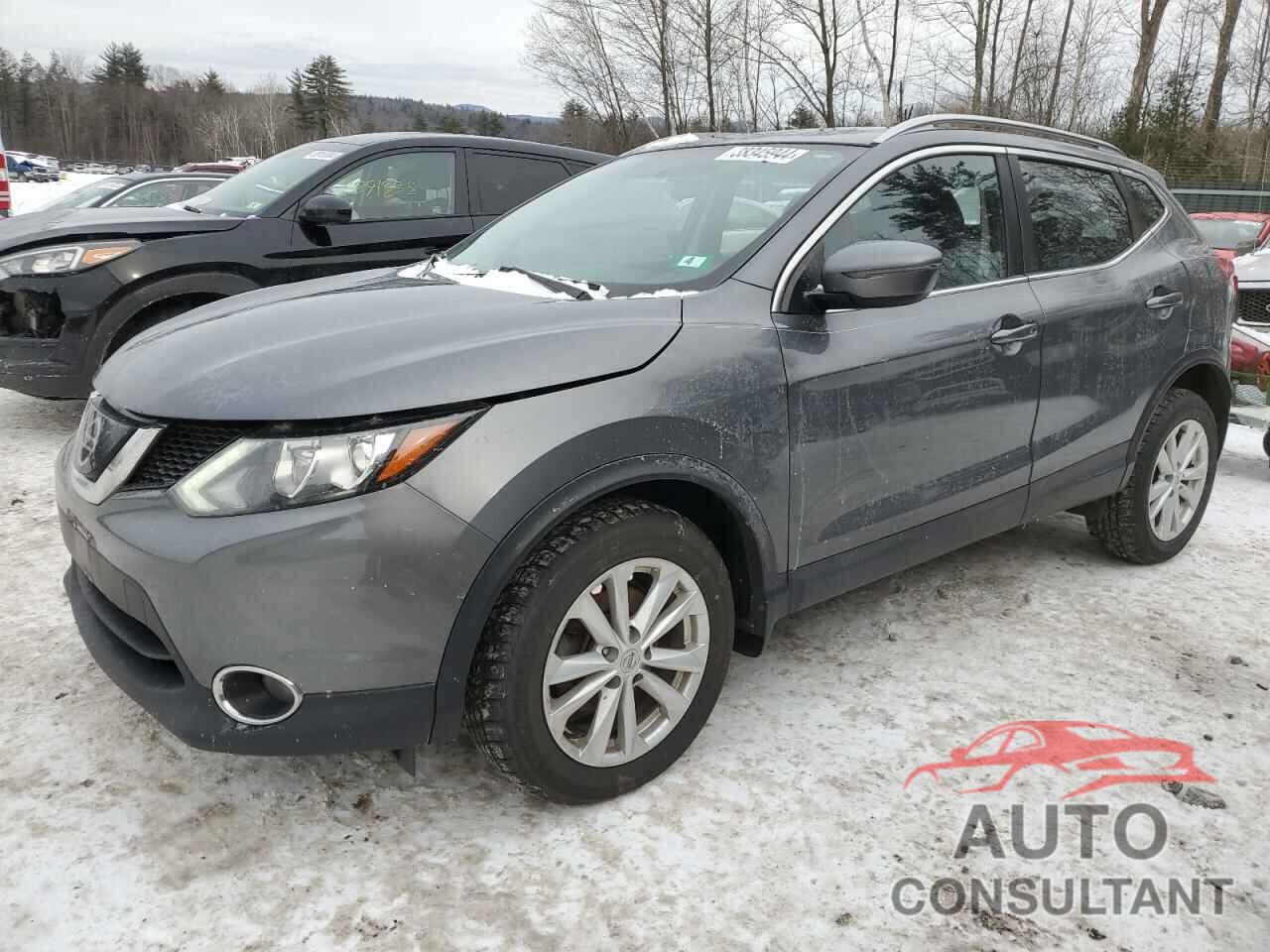 NISSAN ROGUE 2018 - JN1BJ1CR2JW285498