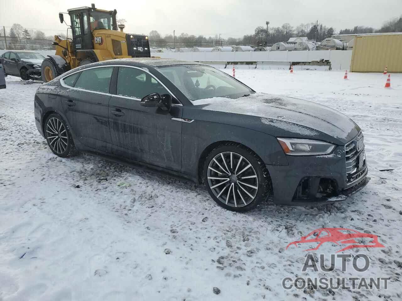 AUDI A5 2018 - WAUFNCF57JA131158