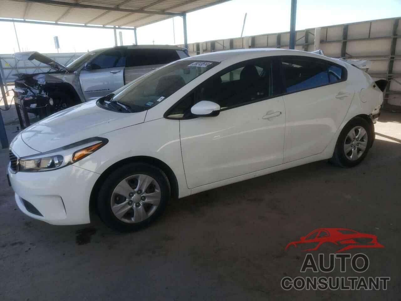 KIA FORTE 2018 - 3KPFK4A74JE254259