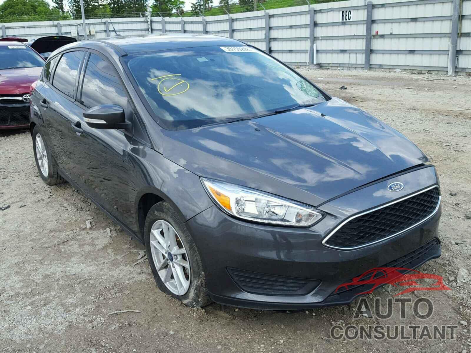 FORD FOCUS 2016 - 1FADP3K29GL296695