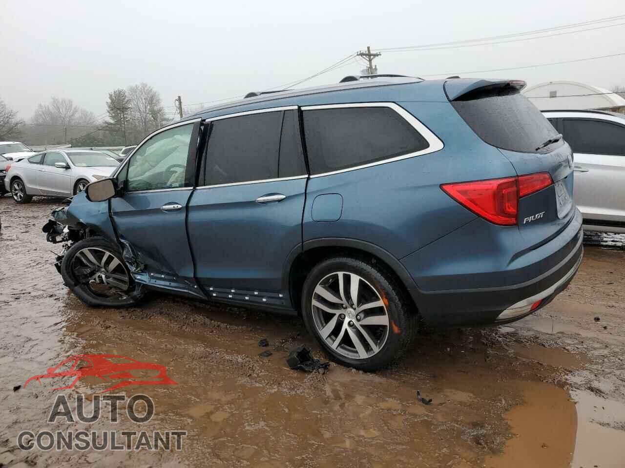 HONDA PILOT 2018 - 5FNYF6H96JB018156