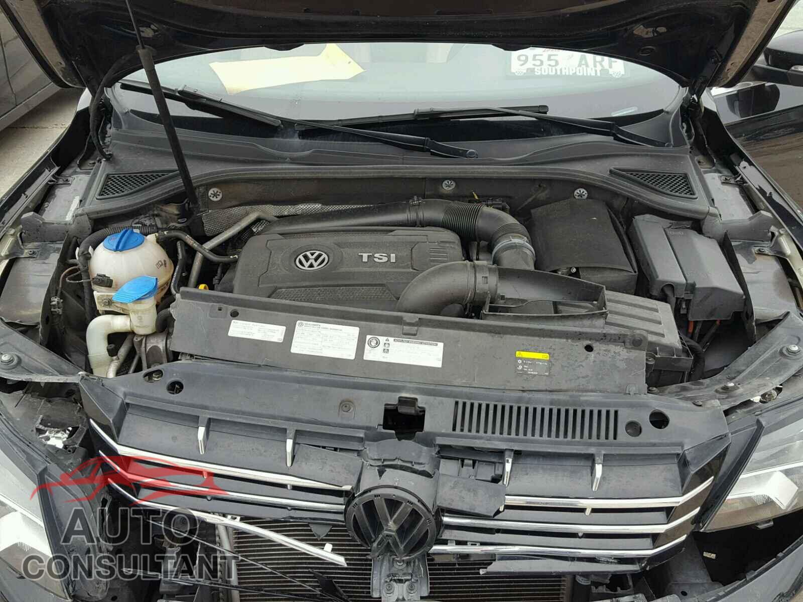 VOLKSWAGEN PASSAT 2015 - 1VWCS7A36FC120737