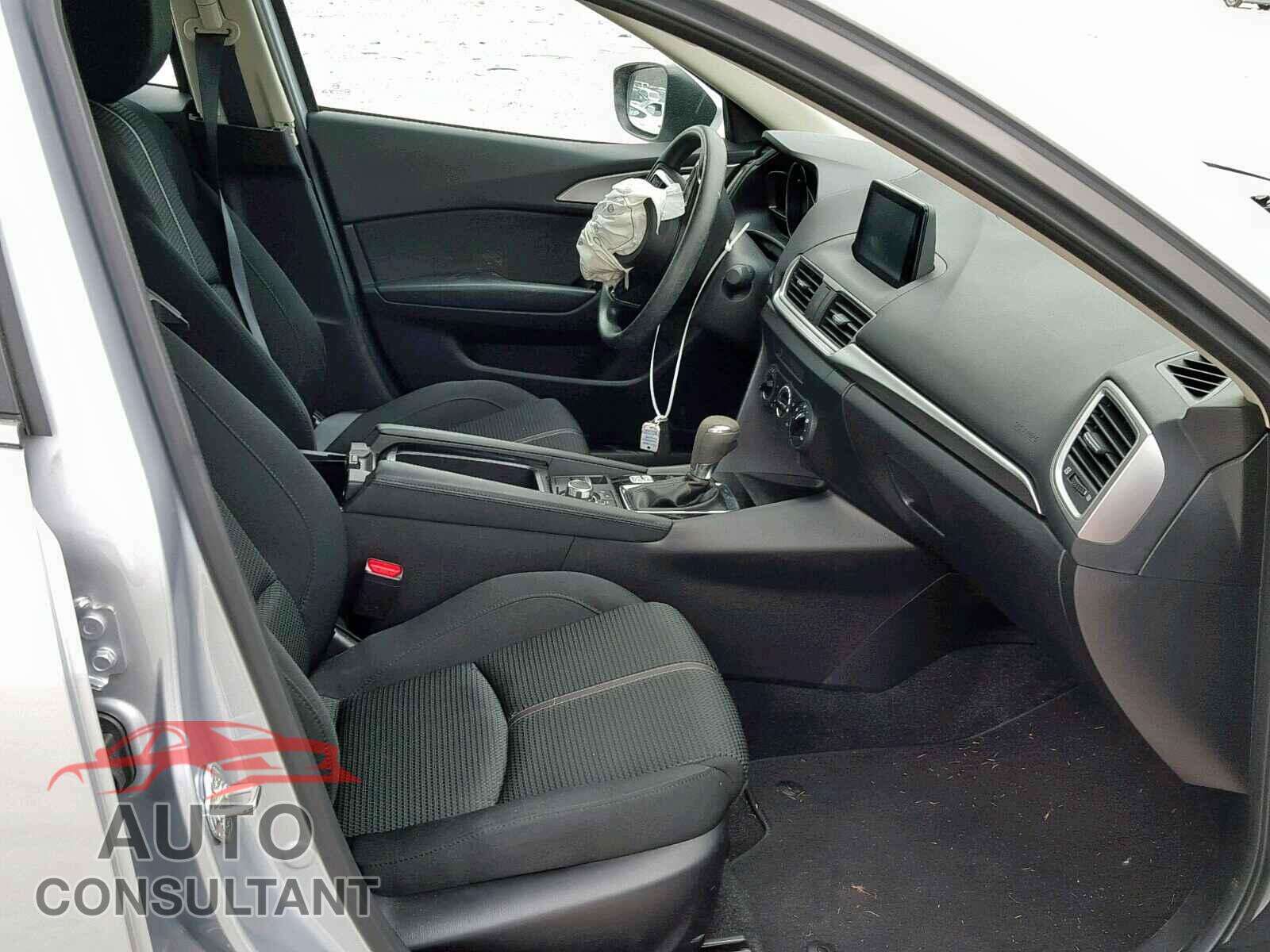 MAZDA 3 2017 - 5YJYGDEEXMF108773