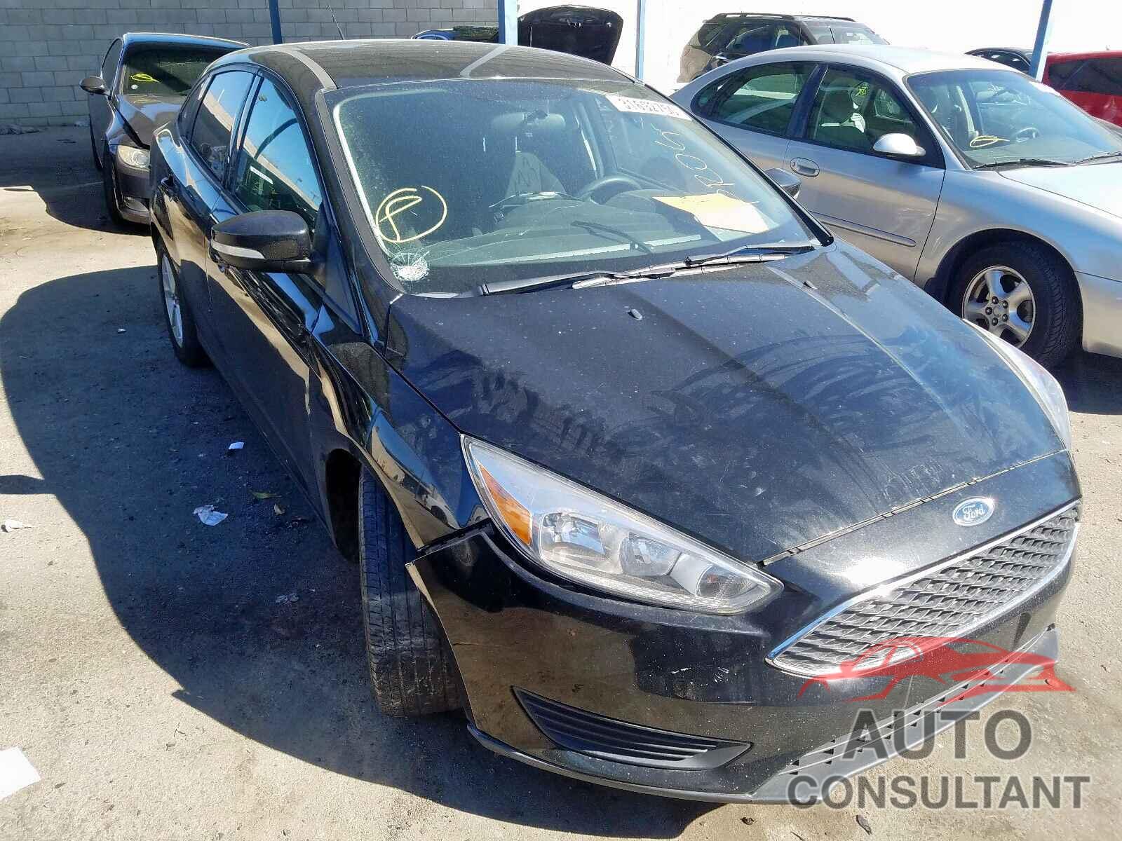 FORD FOCUS 2015 - 1HGCV1F33KA008386
