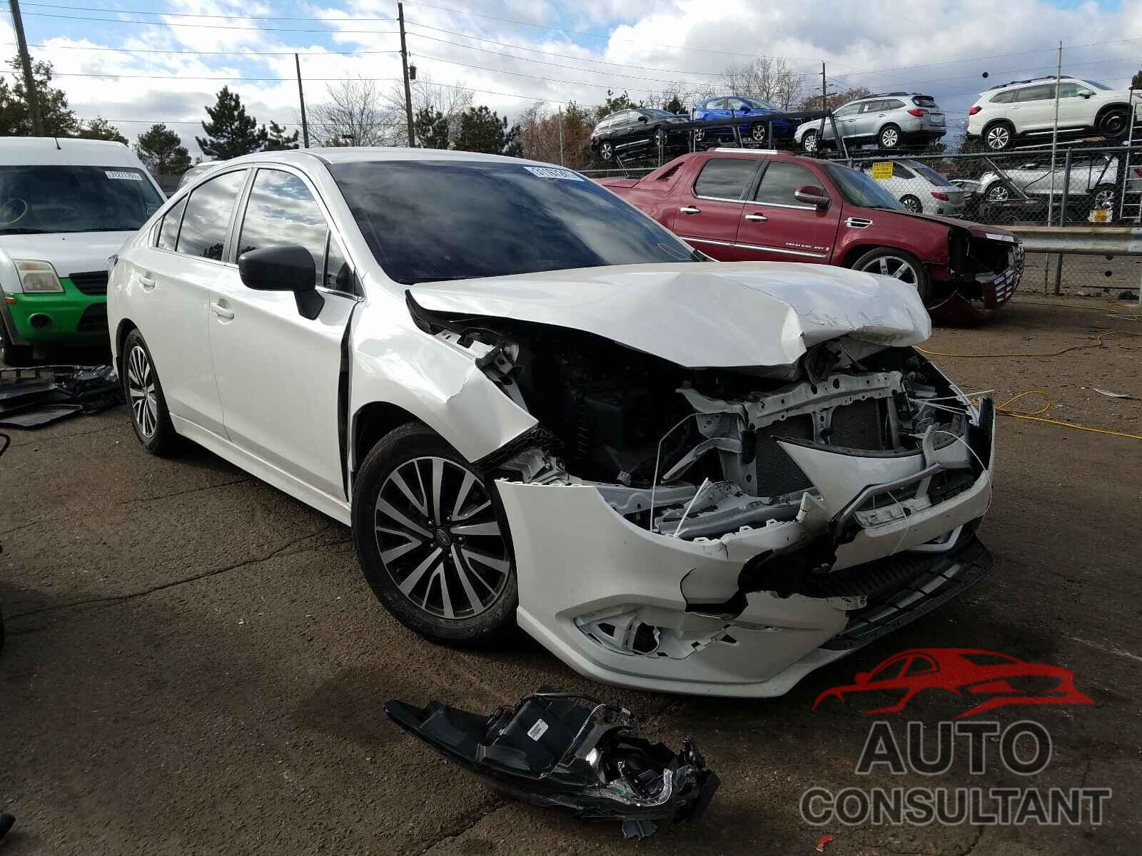 SUBARU LEGACY 2019 - 4S3BNAB68K3041088