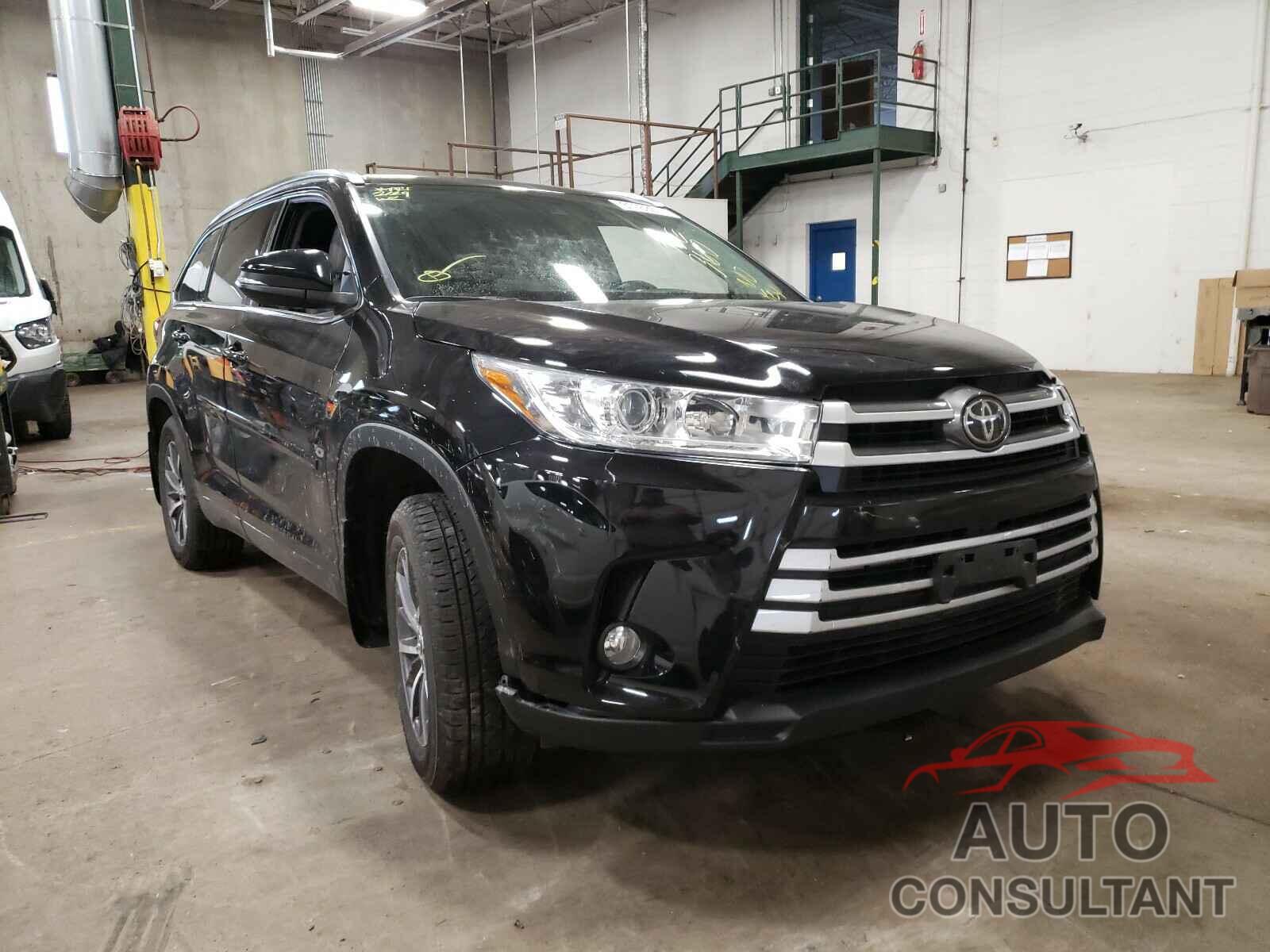 TOYOTA HIGHLANDER 2017 - 5TDJZRFH7HS462723