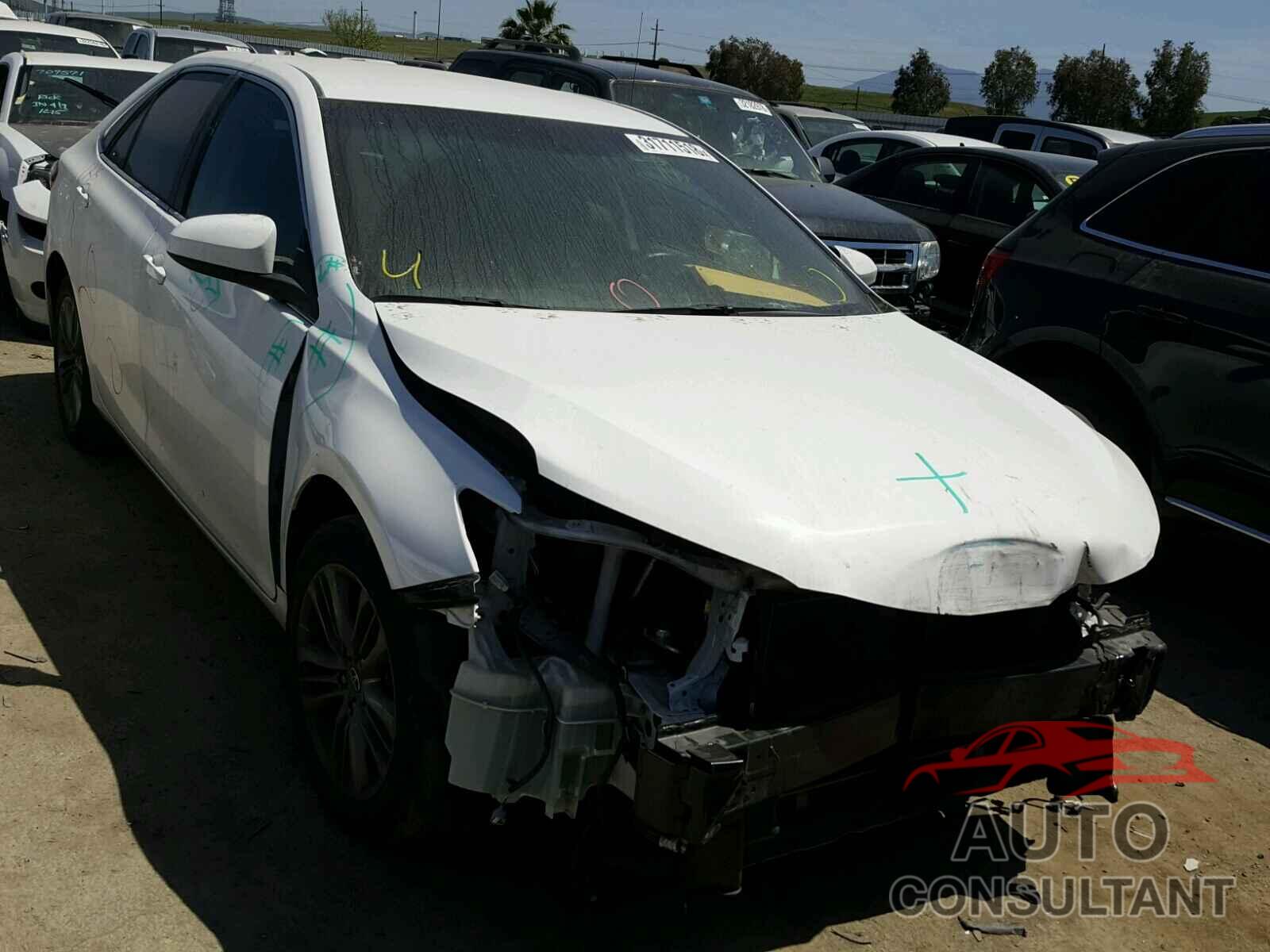 TOYOTA CAMRY 2016 - 4T1BF1FK7GU203911