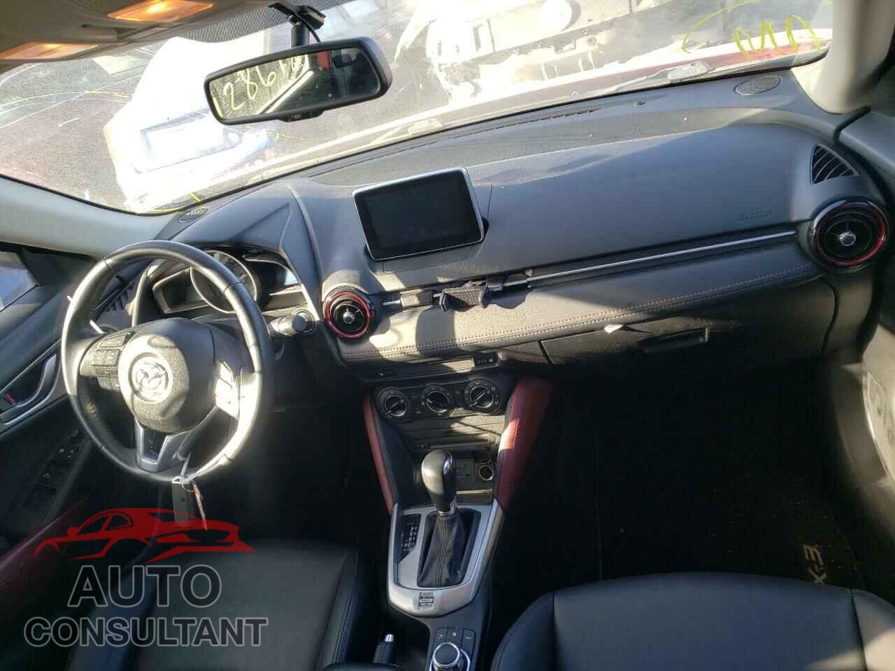 MAZDA CX-3 2017 - JM1DKFC70H0153416