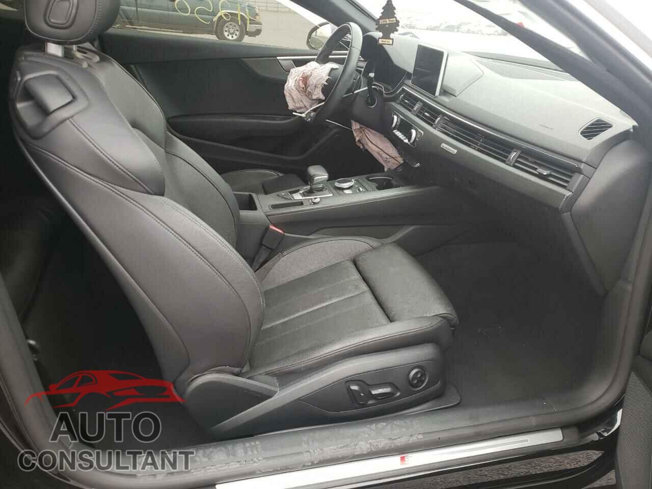 AUDI A5 2018 - WAUTNAF55JA004514