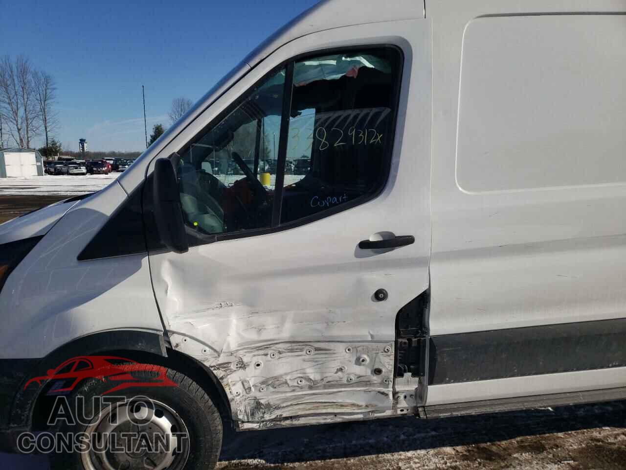 FORD TRANSIT CO 2019 - 1FTYR2CM0KKB83586