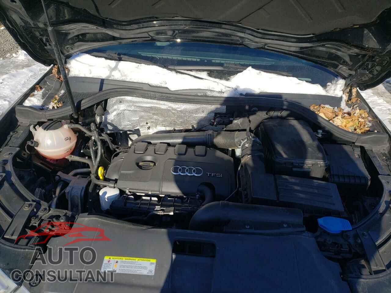 AUDI Q3 2017 - WA1JCCFS4HR004639