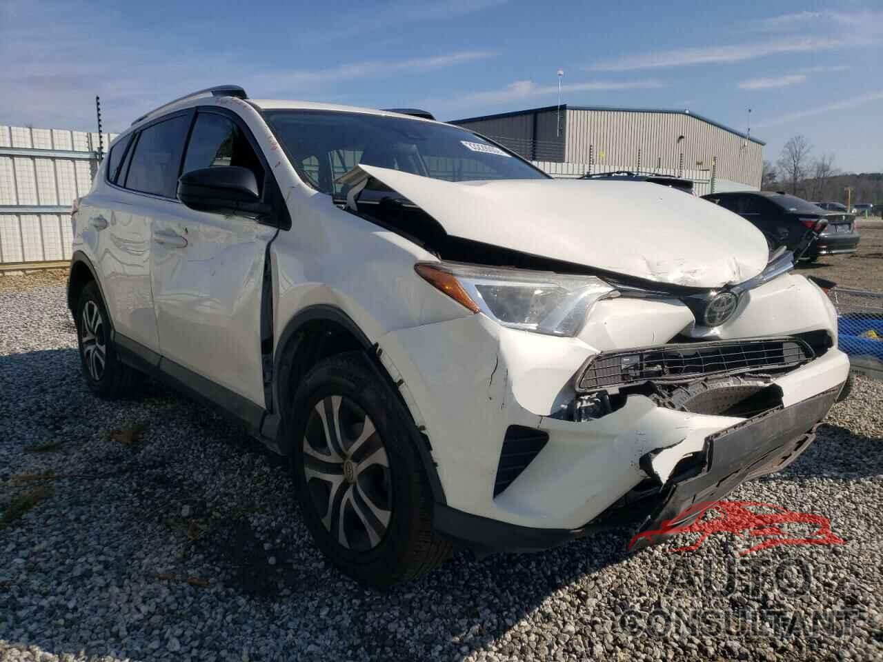 TOYOTA RAV4 2017 - JTMZFREV6HJ131583