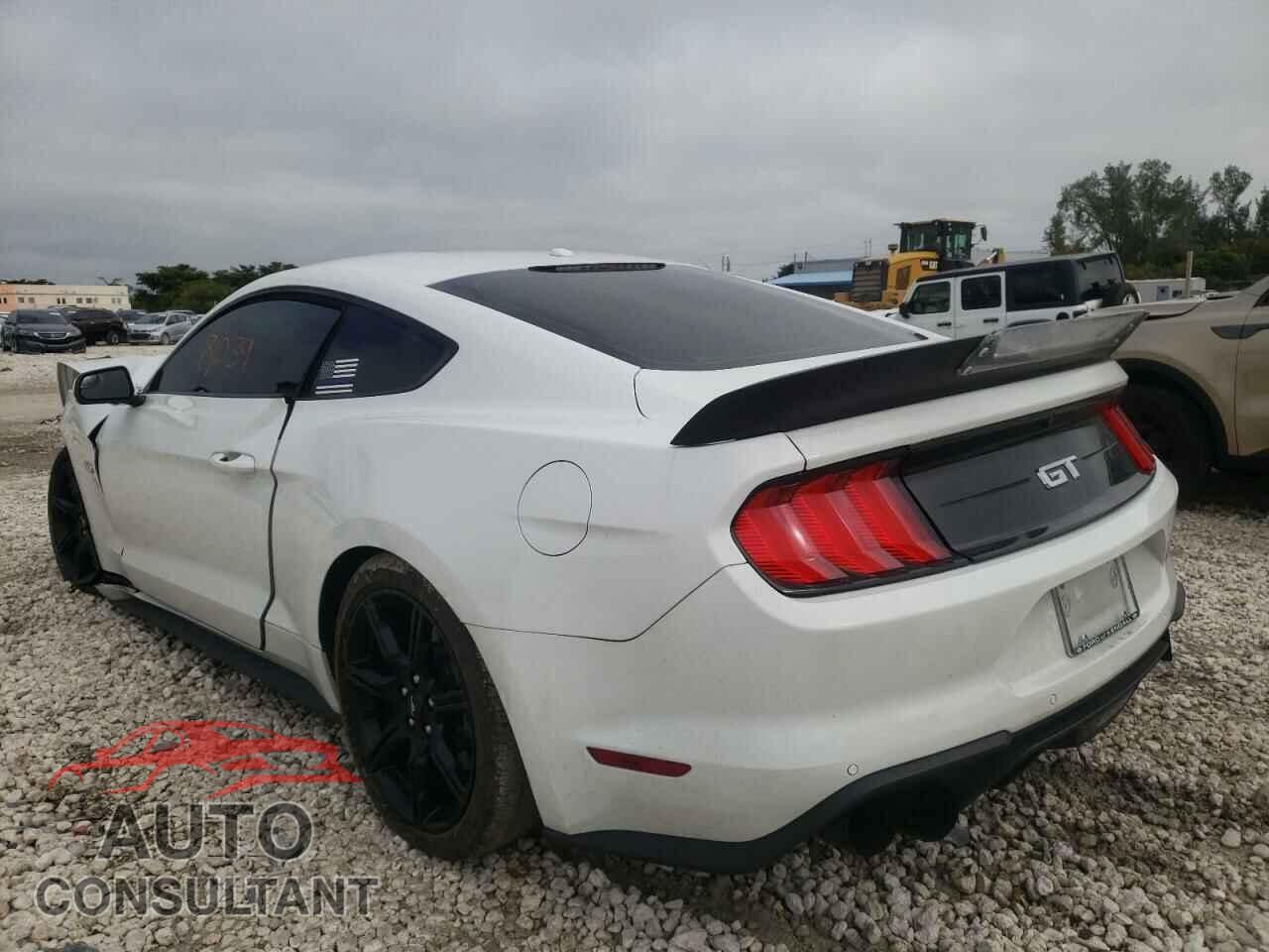 FORD MUSTANG 2020 - 1FA6P8CF8L5108237
