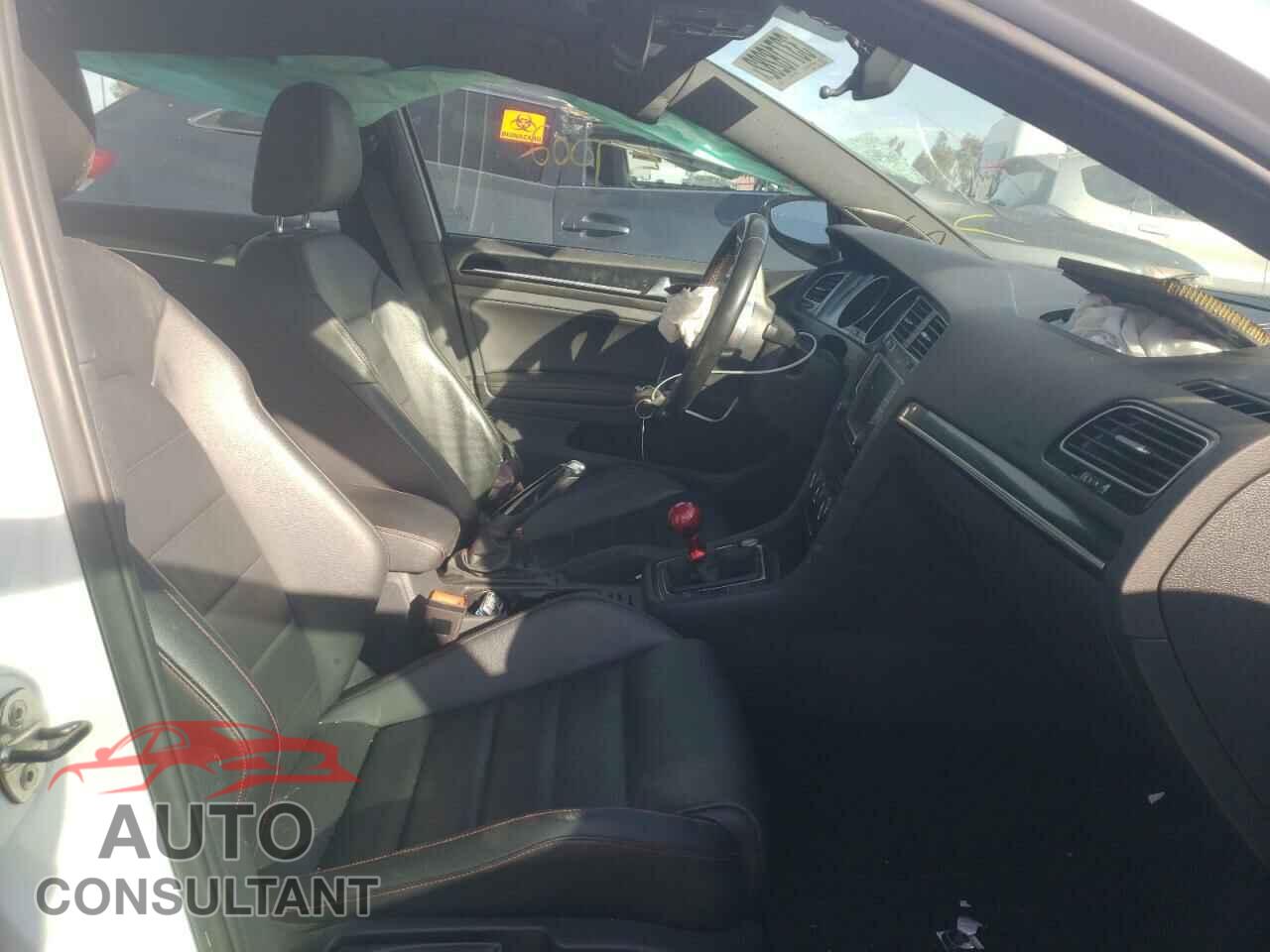 VOLKSWAGEN GTI 2017 - 3VW547AUXHM031833