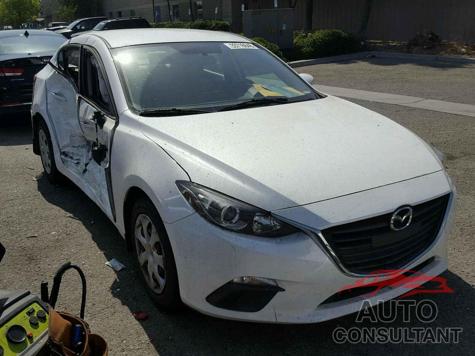 MAZDA 3 2015 - 3MZBM1U73FM166204