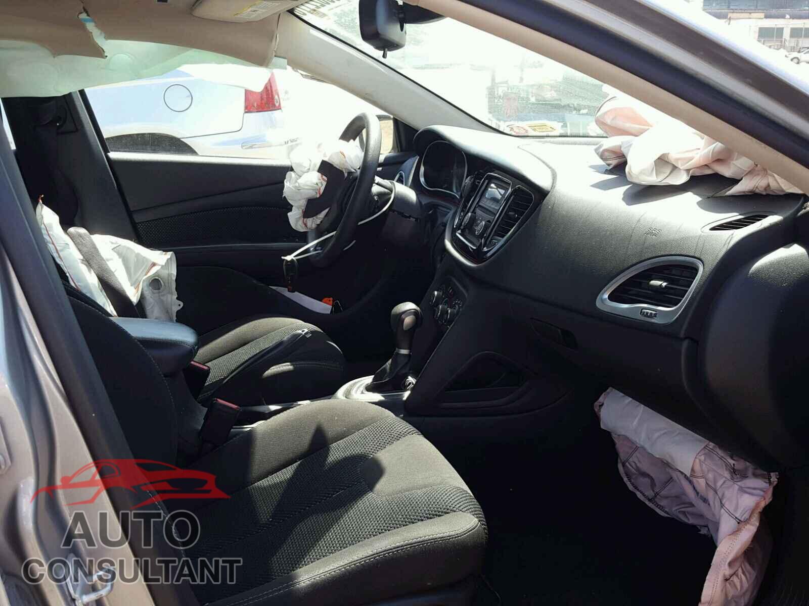 DODGE DART 2015 - 1C3CDFBB7FD351920