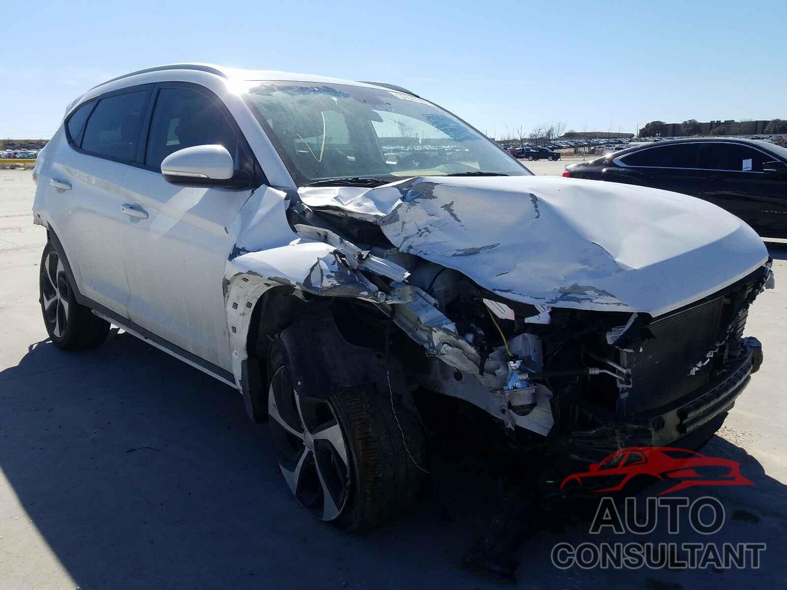 HYUNDAI TUCSON 2018 - KM8J33AL7JU745176