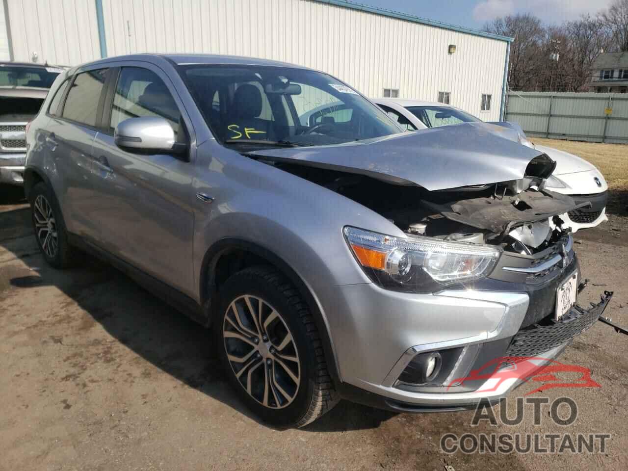 MITSUBISHI OUTLANDER 2018 - JA4AR3AW2JZ032342