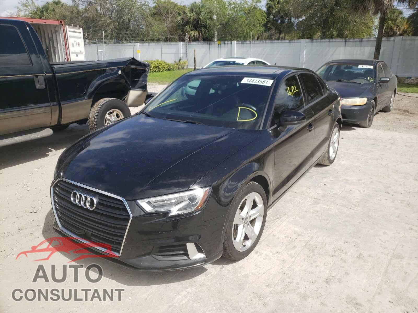 AUDI A3 2017 - WAUAUGFF6H1041944