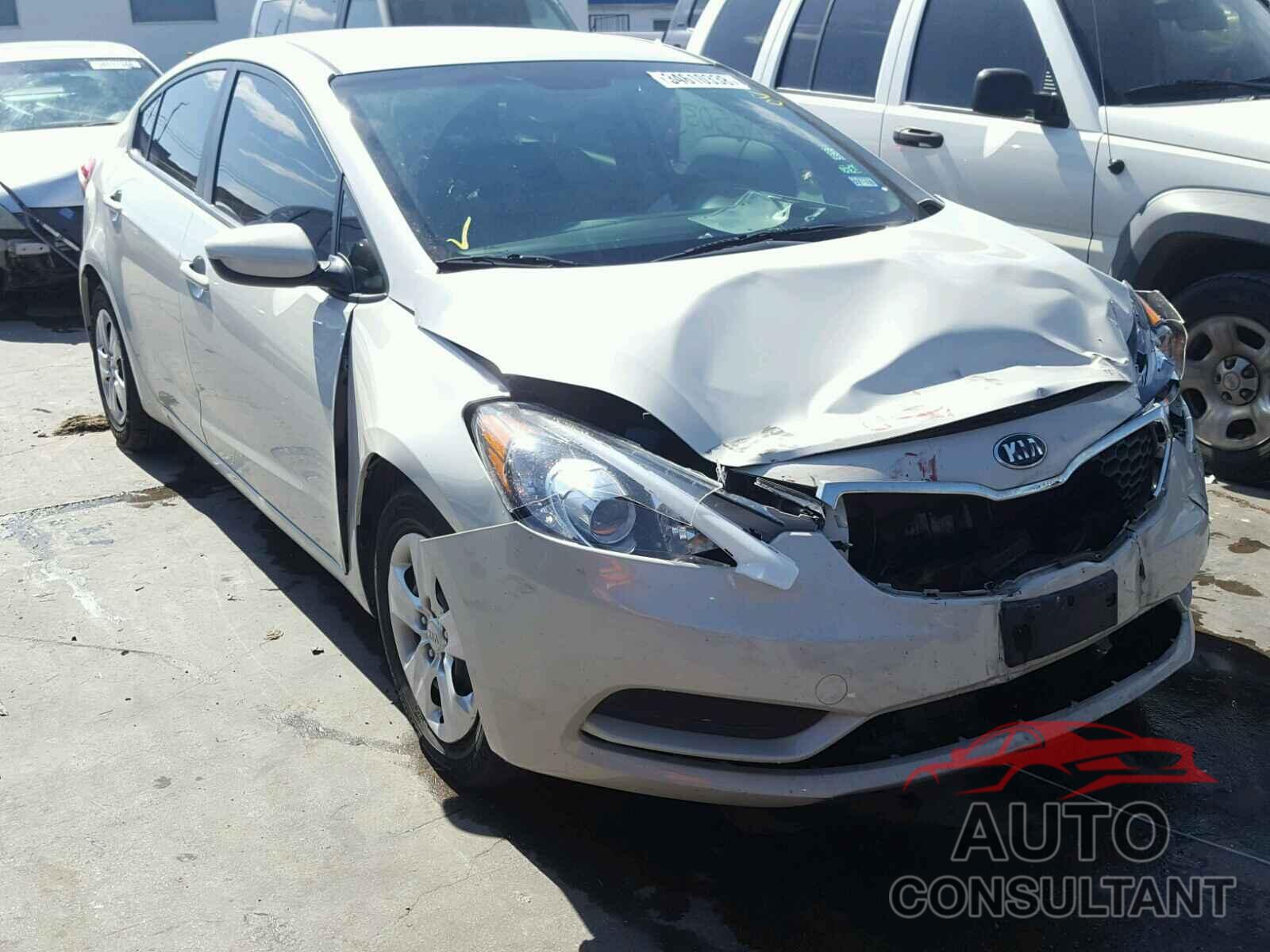 KIA FORTE 2015 - KNAFK4A61F5259622