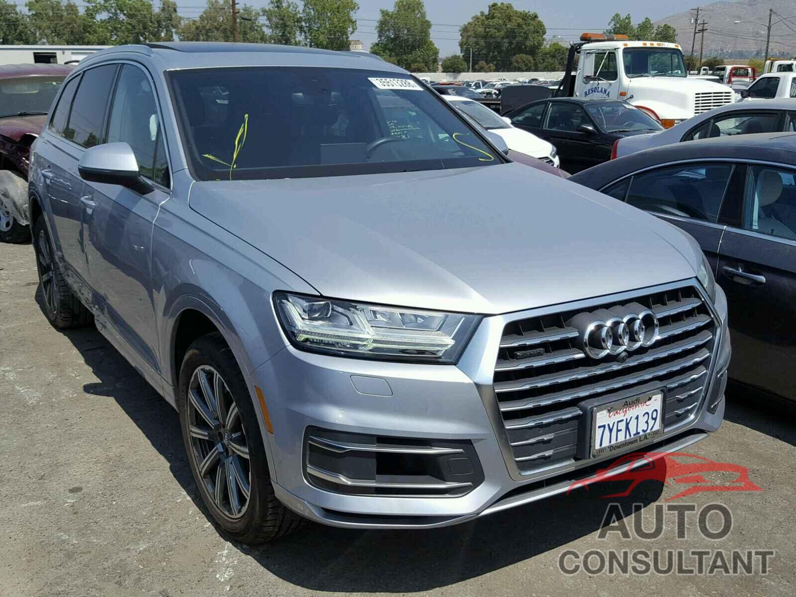 AUDI Q7 2017 - WA1LAAF77HD049182