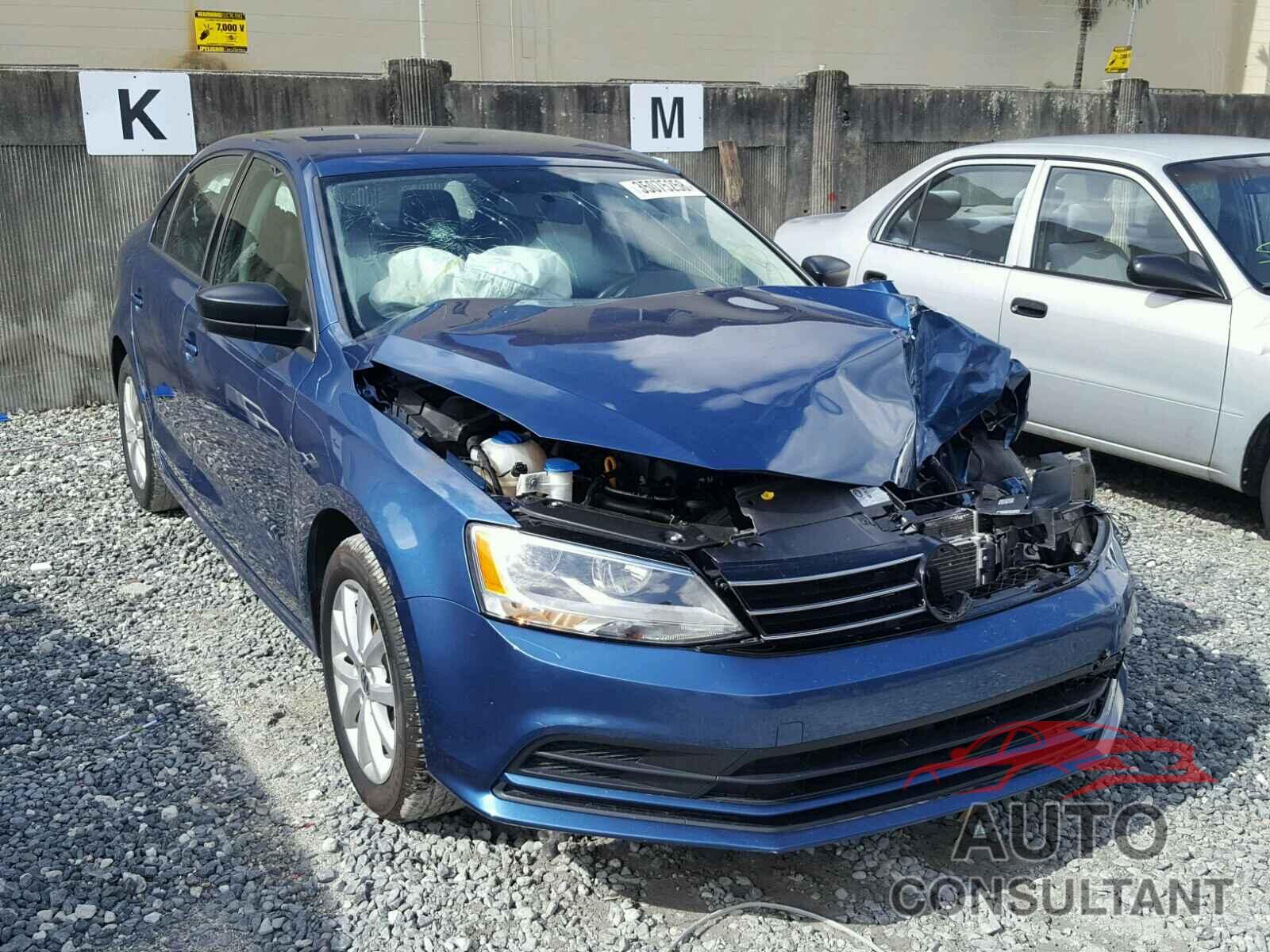 VOLKSWAGEN JETTA 2015 - 3VWD17AJ0FM291195