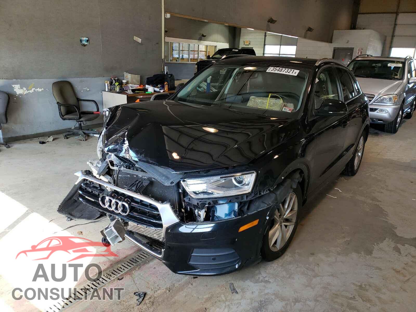 AUDI Q3 2017 - WA1ECCFS2HR013518