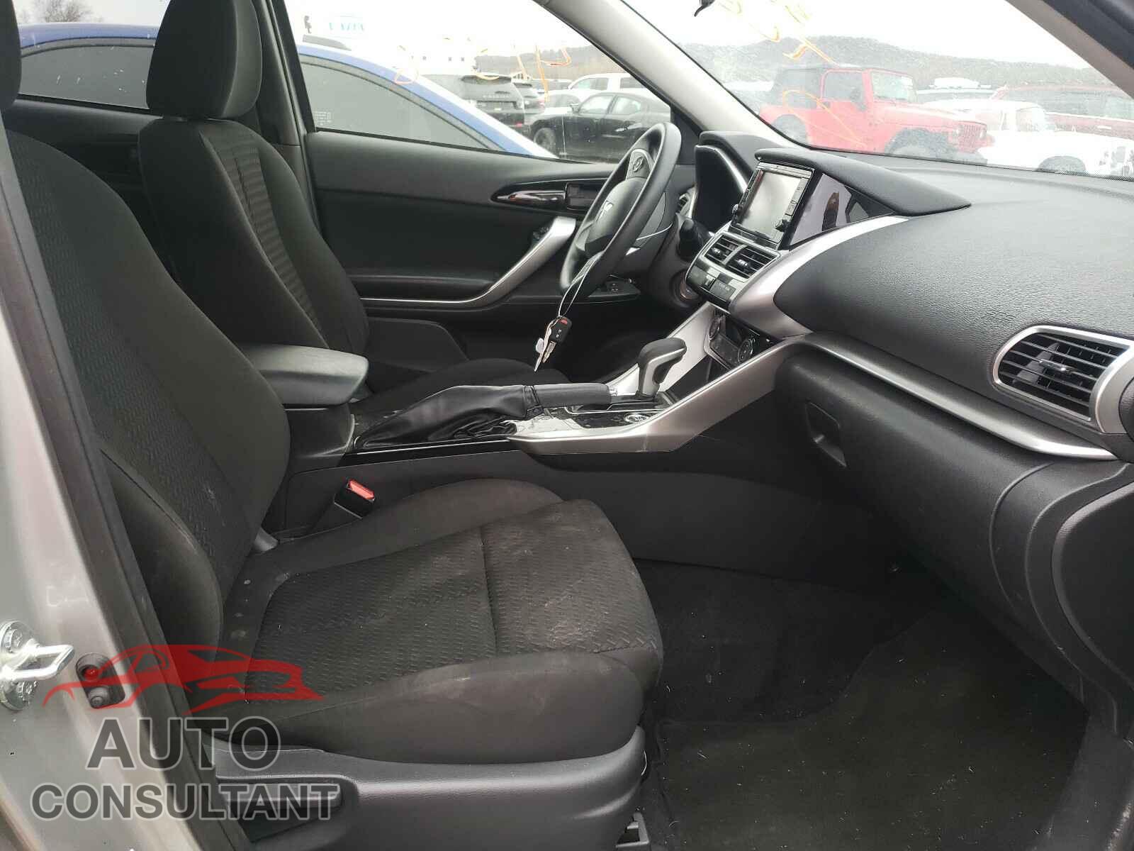 MITSUBISHI ECLIPSE 2019 - JA4AT3AA8KZ036497