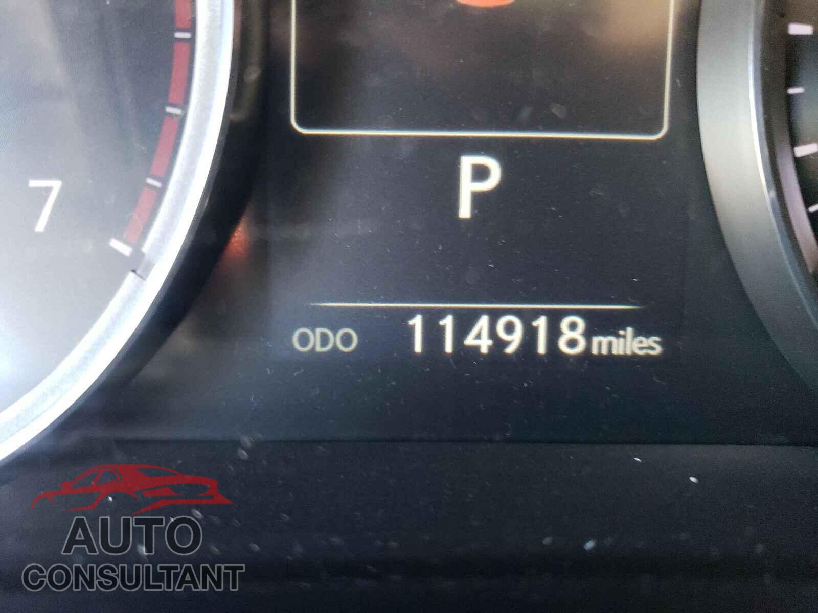 LEXUS IS 2017 - JTHBA1D25H5040384