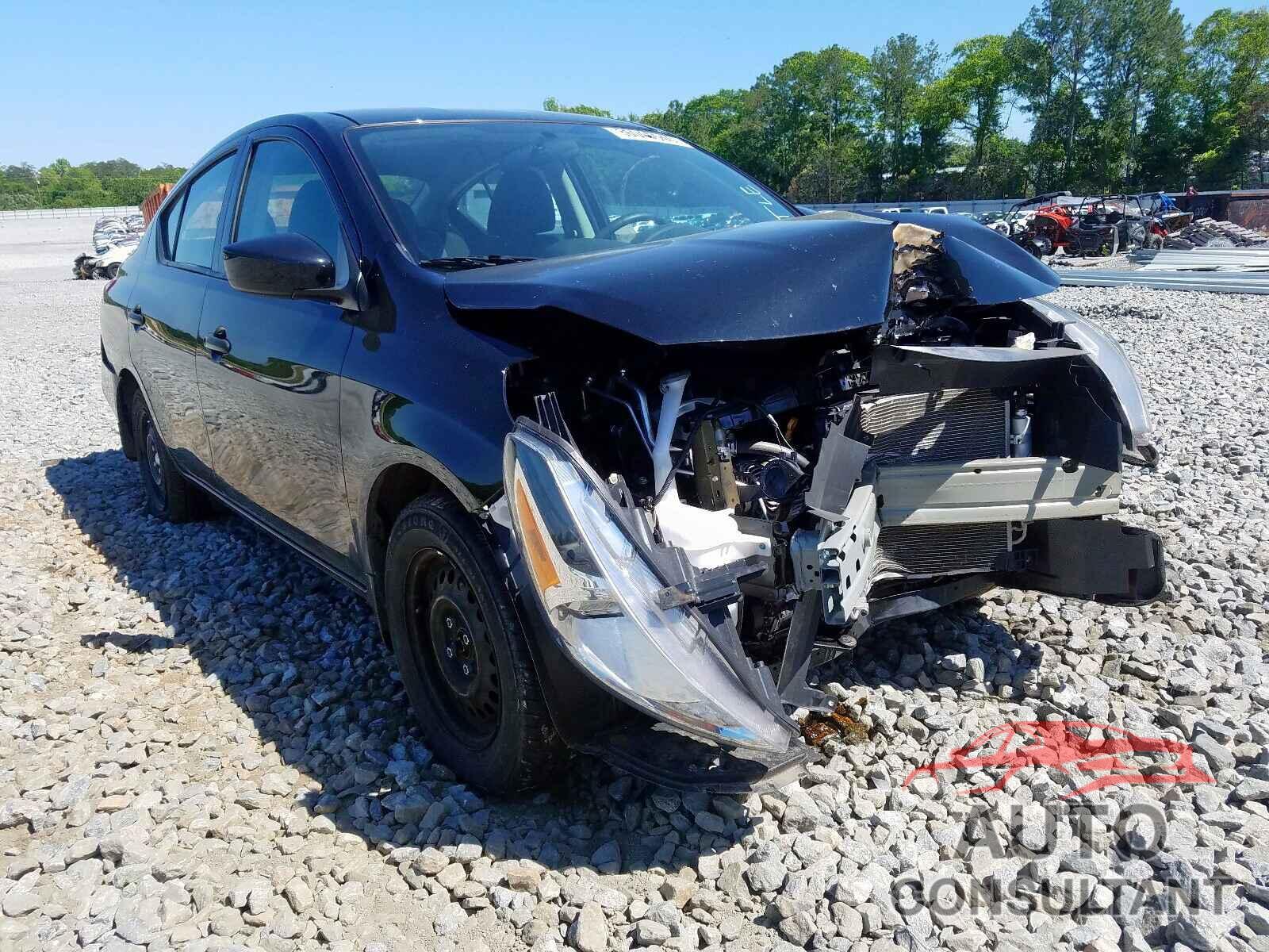 NISSAN VERSA 2019 - 3N1CN7AP9KL835803