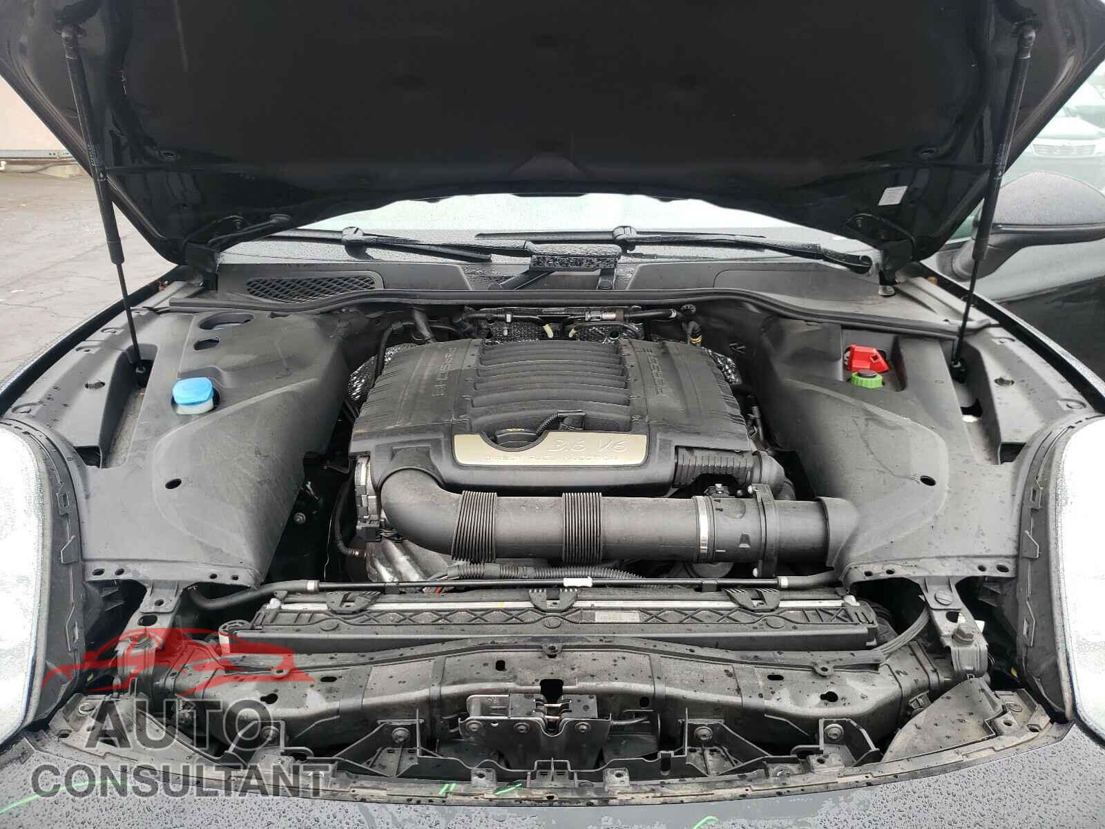 PORSCHE CAYENNE 2016 - WP1AA2A22GKA14802