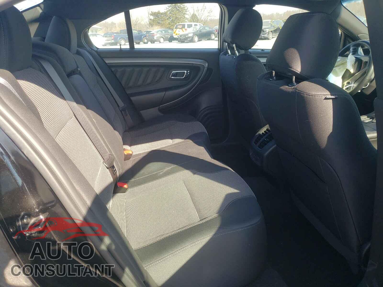FORD TAURUS 2017 - 1FAHP2E80HG146089