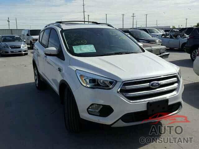 FORD ESCAPE 2017 - 1FMCU0J94HUB59876