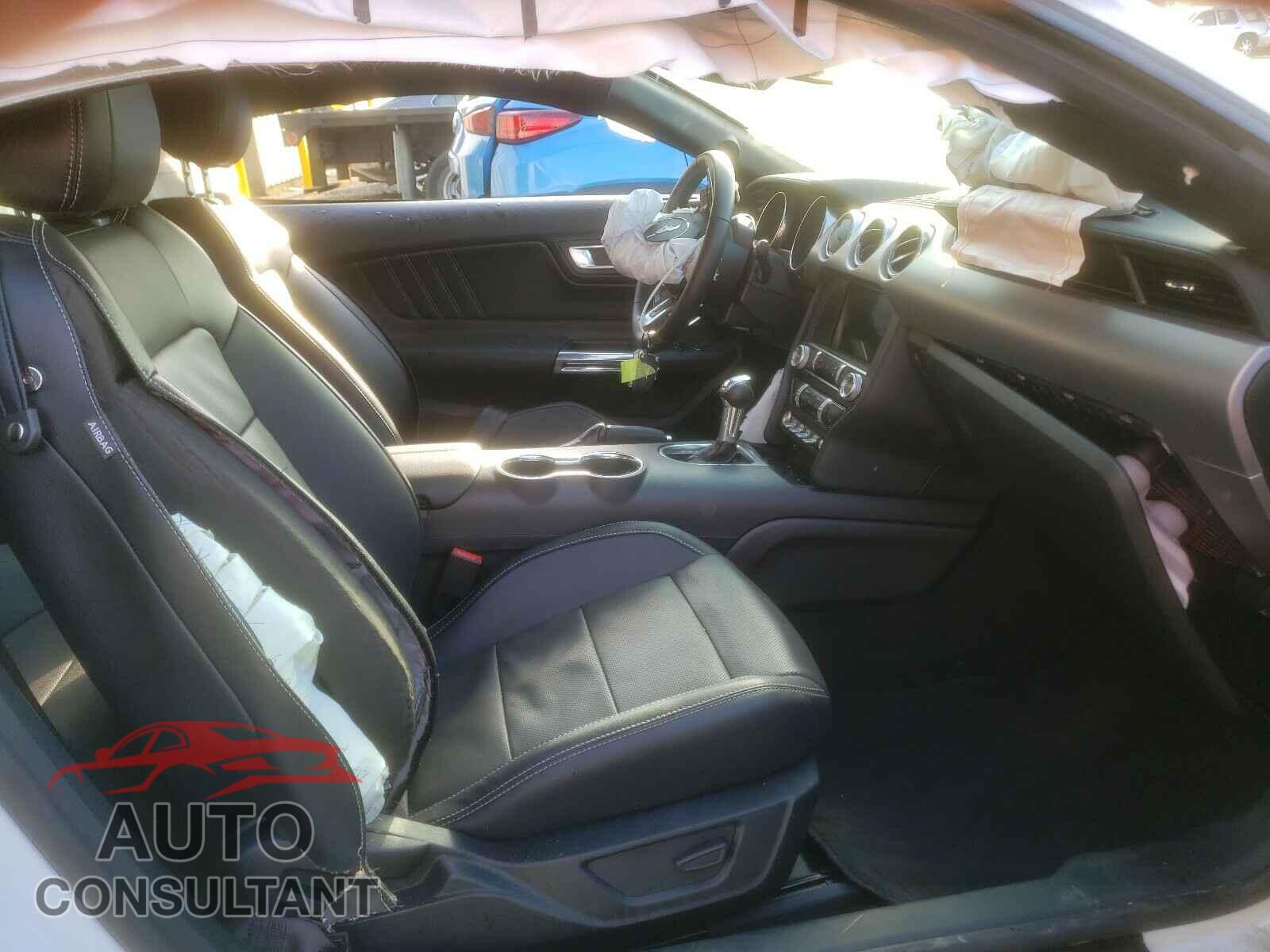 FORD MUSTANG 2020 - 1FA6P8TH8L5139179