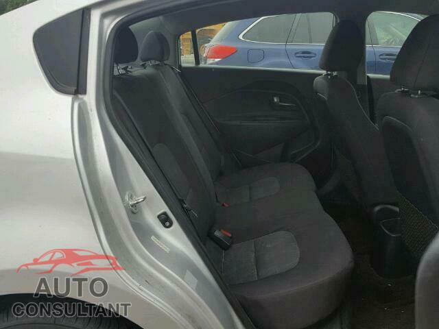 KIA RIO 2015 - KNADM4A30F6506582