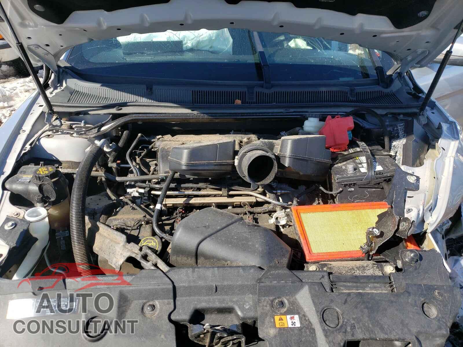 FORD TAURUS 2016 - 1FAHP2H80GG116343