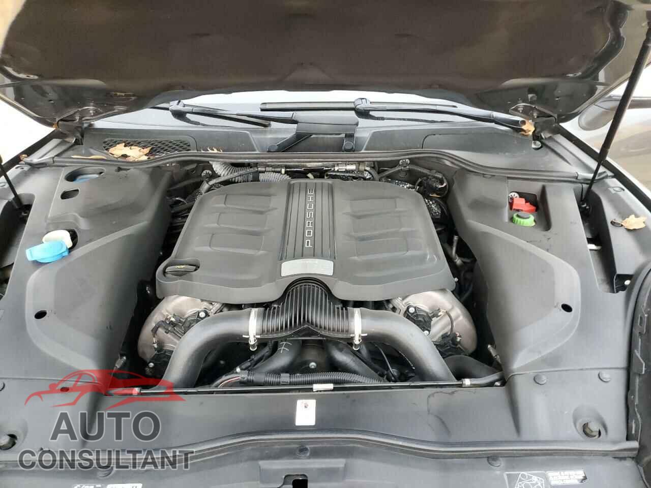 PORSCHE CAYENNE 2016 - WP1AB2A2XGLA95636