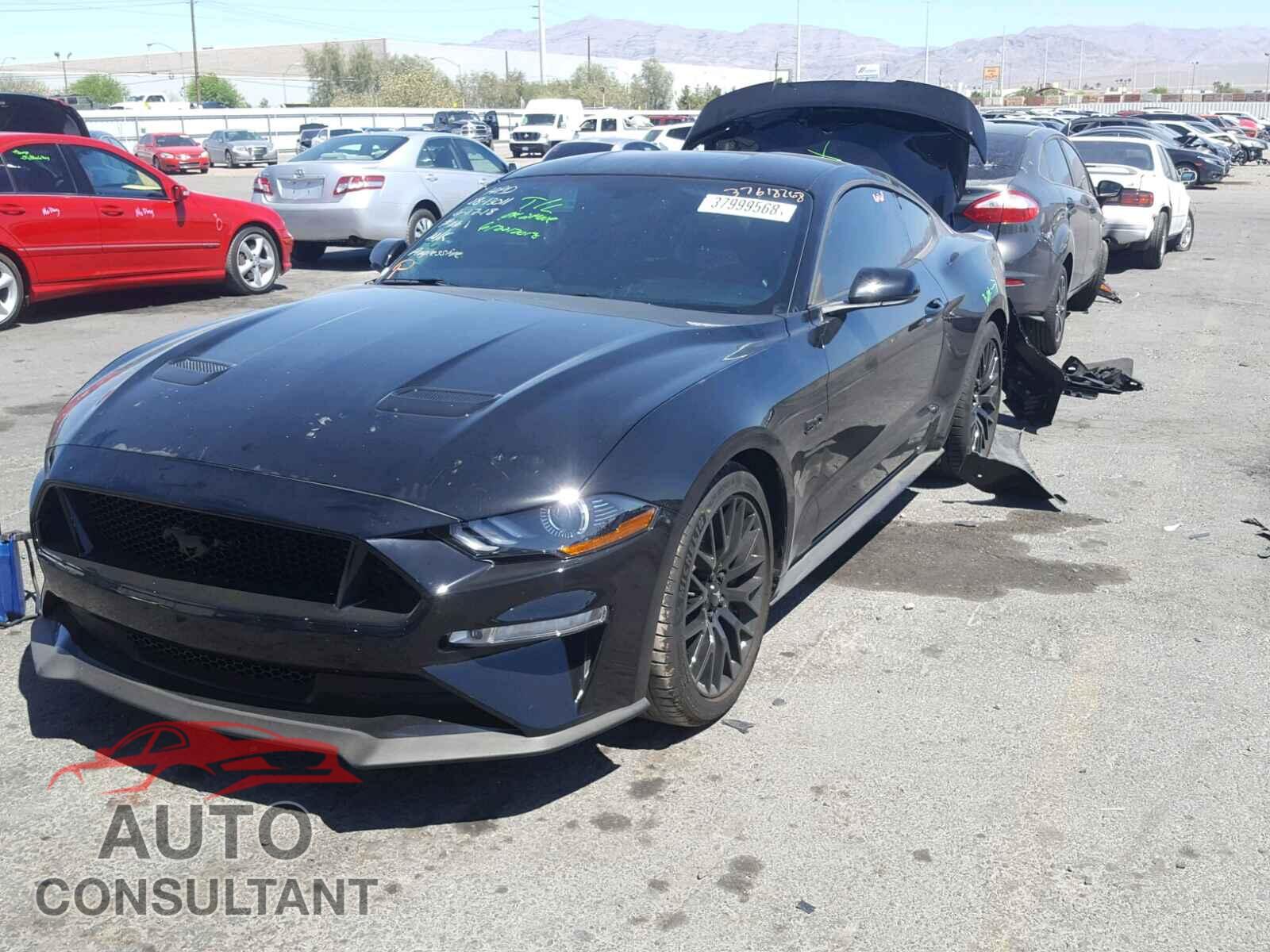 FORD MUSTANG 2018 - 1FA6P8CF4J5105123