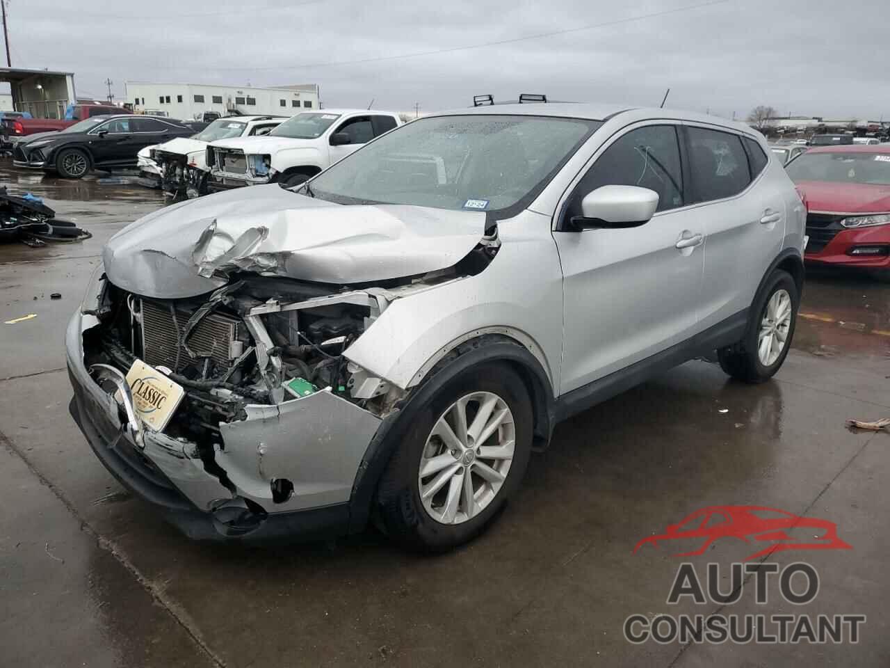 NISSAN ROGUE 2017 - JN1BJ1CP2HW013994