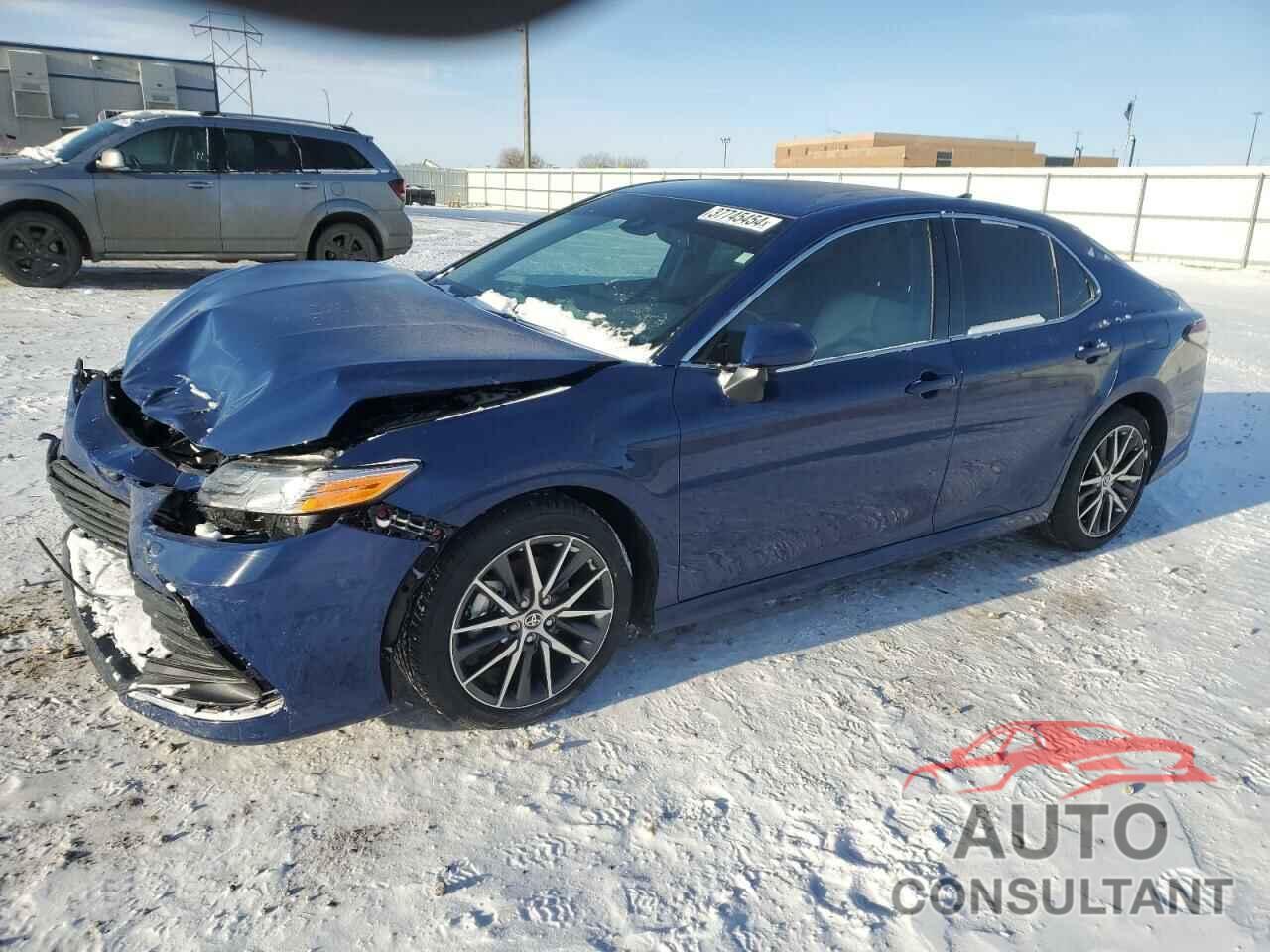 TOYOTA CAMRY 2023 - 4T1F11AK5PU157843