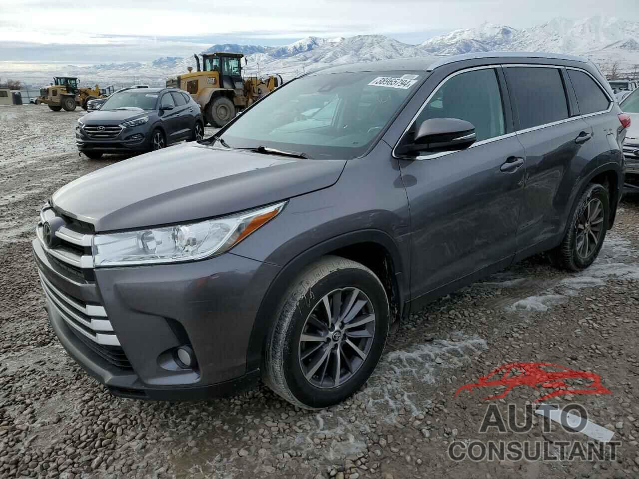 TOYOTA HIGHLANDER 2019 - 5TDJZRFH4KS563547