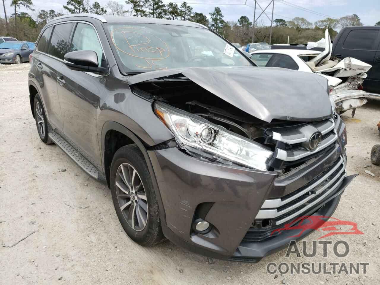 TOYOTA HIGHLANDER 2017 - 5TDKZRFH4HS213946