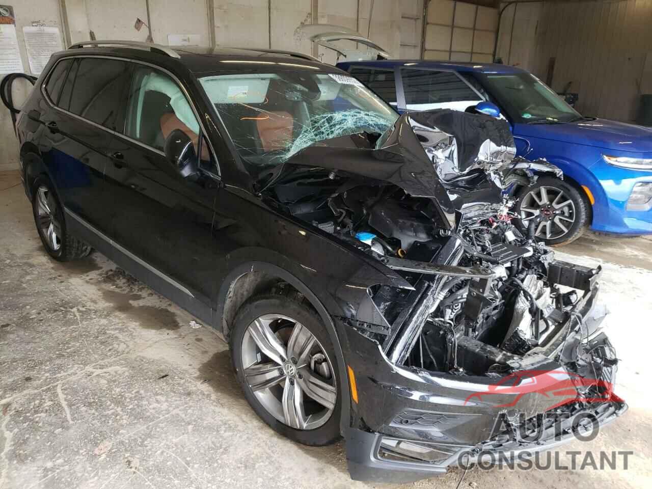 VOLKSWAGEN TIGUAN 2018 - 3VV4B7AX8JM102176