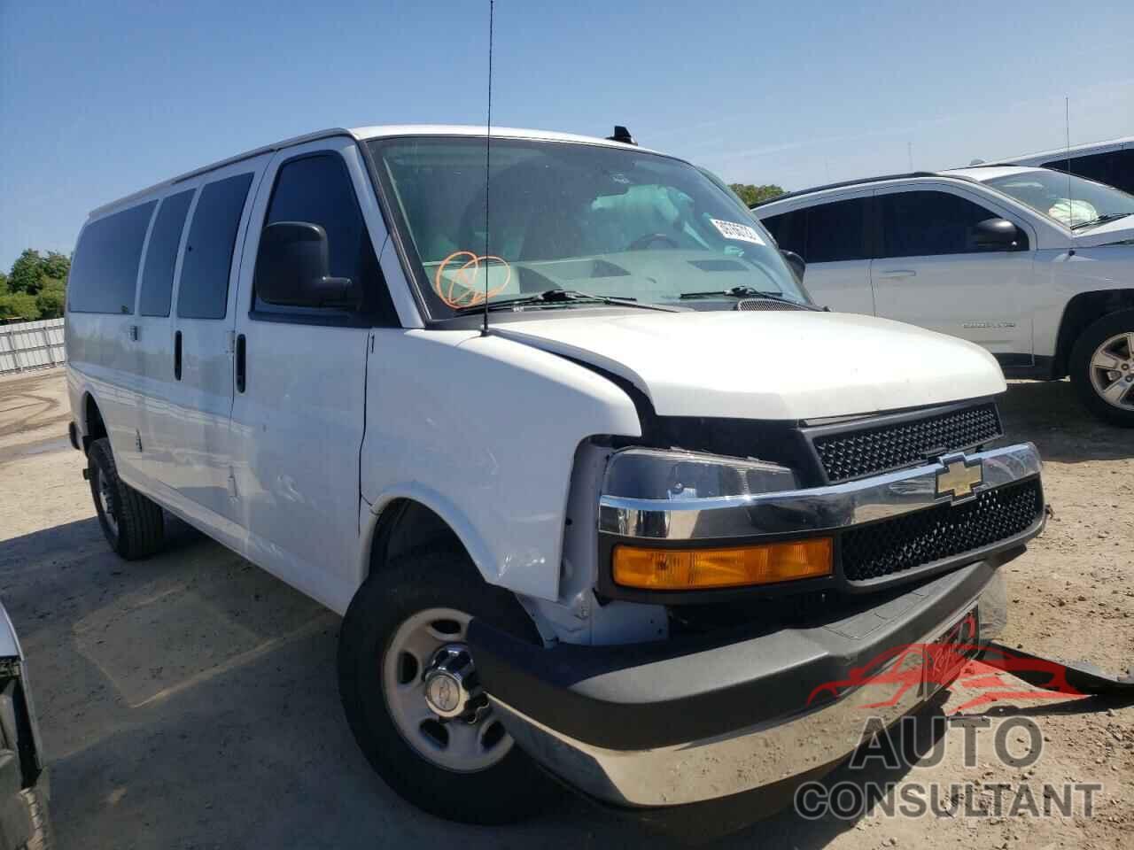 CHEVROLET EXPRESS 2018 - 1GAZGPFG1J1315524