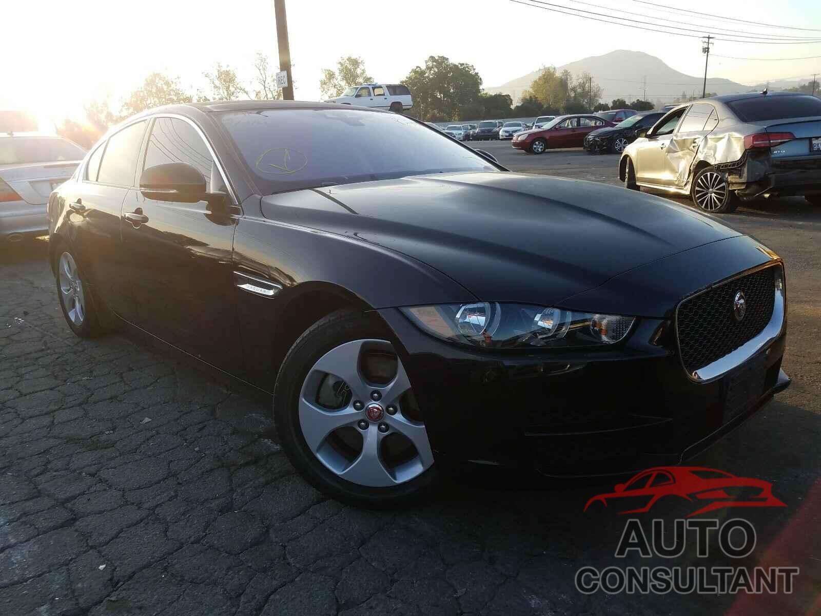 JAGUAR XE 2018 - SAJAR4FX4JCP27410