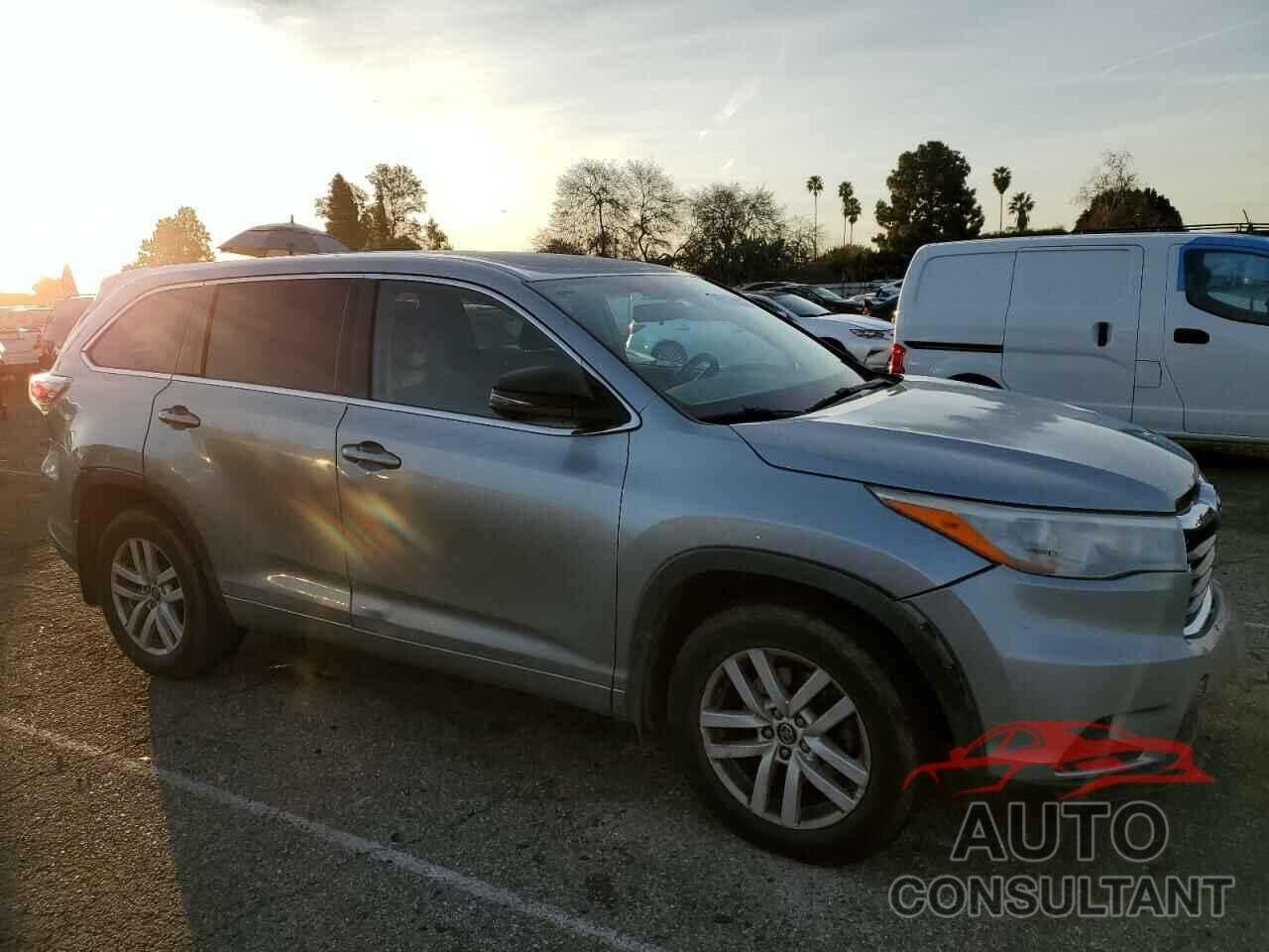 TOYOTA HIGHLANDER 2016 - 5TDZARFH9GS020955
