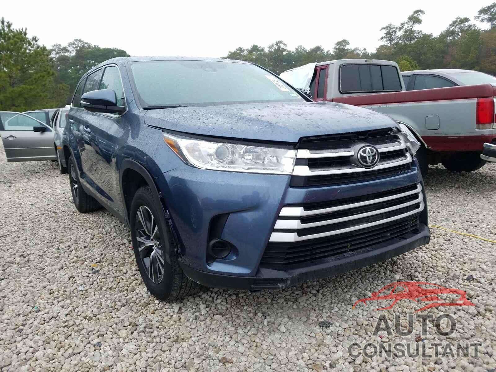 TOYOTA HIGHLANDER 2019 - 5TDZARFH5KS060247