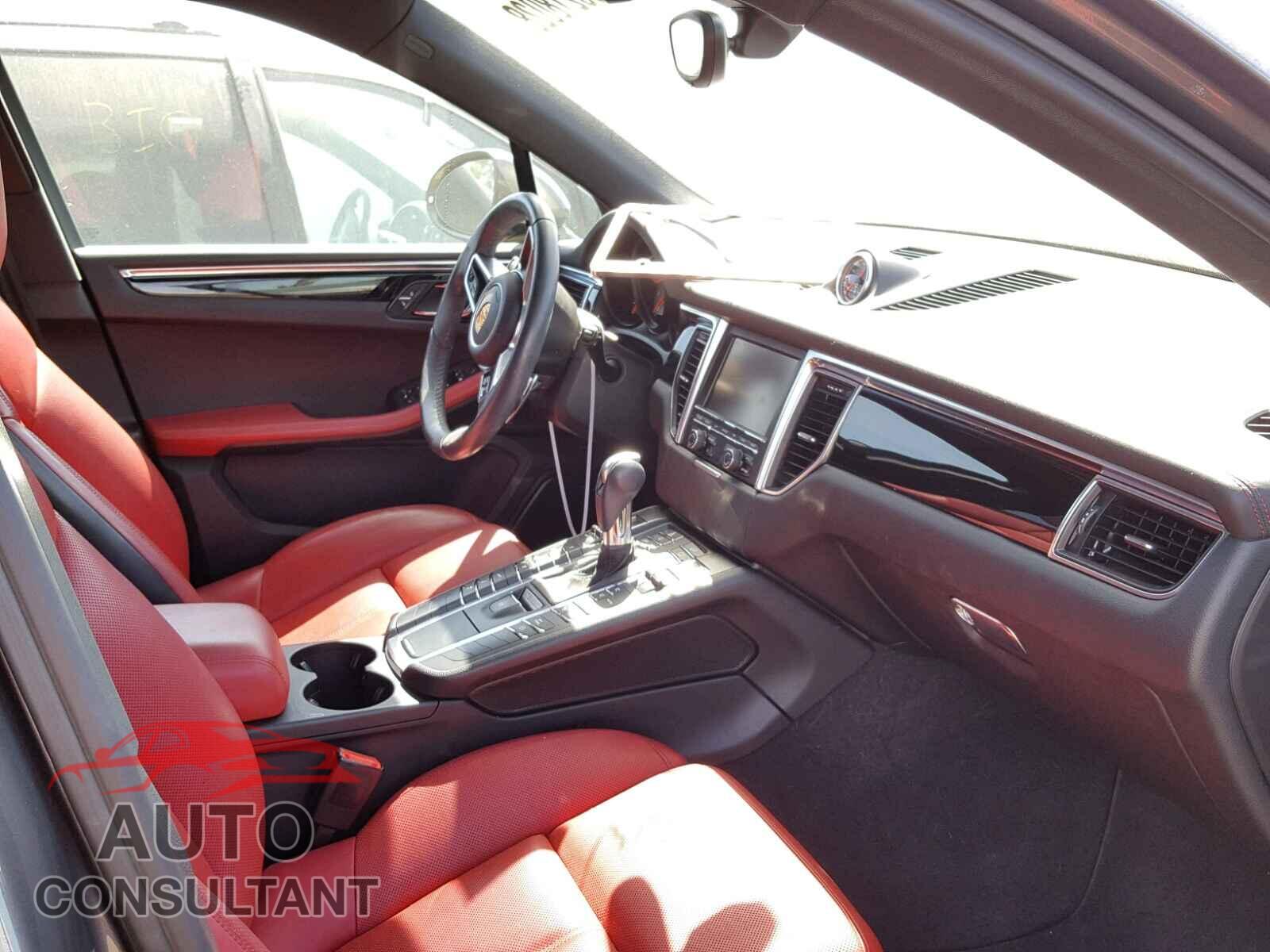 PORSCHE MACAN 2015 - WP1AB2A5XFLB73079