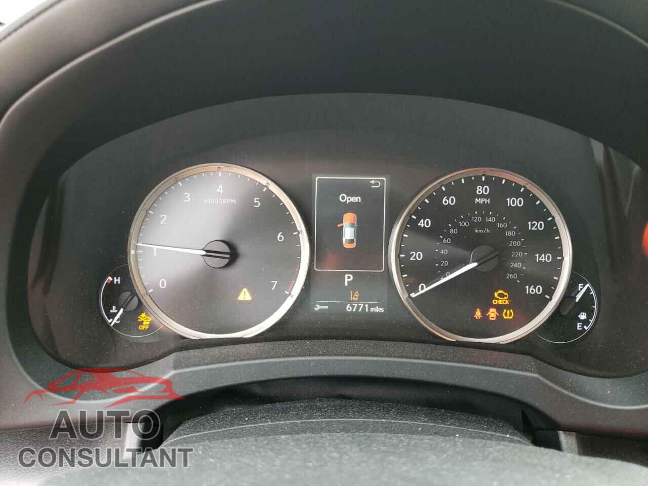 LEXUS IS 2020 - JTHD81F22L5040627
