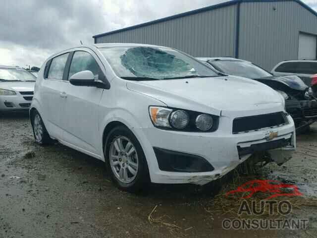 CHEVROLET SONIC 2015 - 1G1JC6SH5F4129198